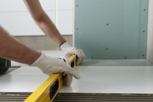 tiler-working-renovation-apartment